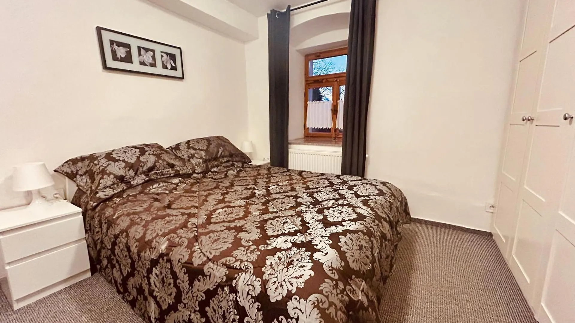 Dvur Stran & Wellness Hotel Karlsbad