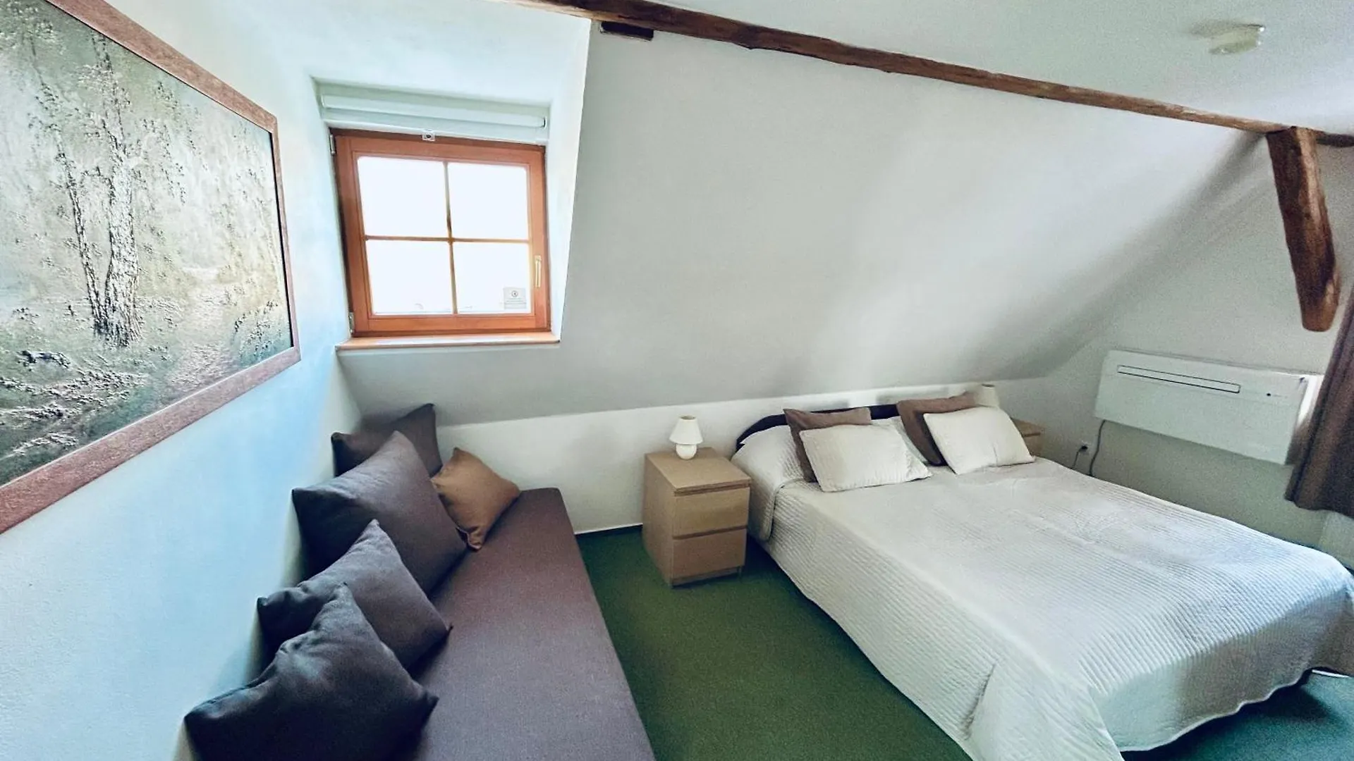 Dvur Stran & Wellness Hotel Karlsbad Gasthuis